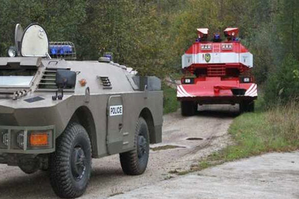 Pyrotechnici začali s likvidací munice