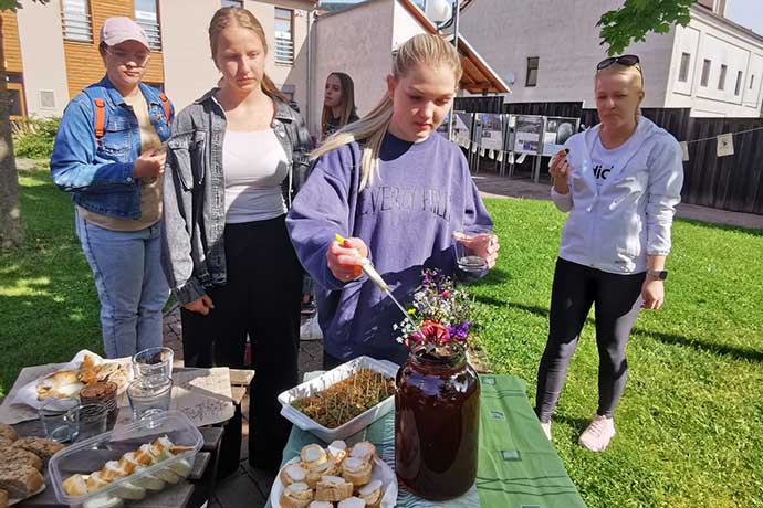 Férová snídaně letos na nádvoří podnikatelského inkubátoru