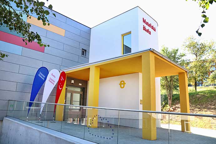 Mateřská škola v Kloboukách zahájila školní rok otevřením nového pavilonu