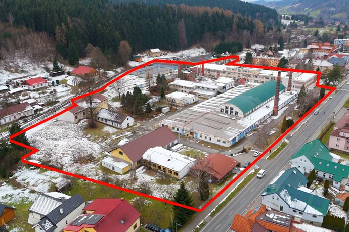 Karolinka odkoupila areál bývalé sklárny, město zaplatilo 52 milionů