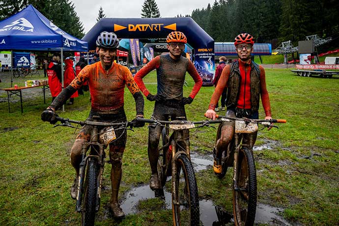 Osmnáctiletý Jiří Havlík vyhrál deštivý Bike Valachy